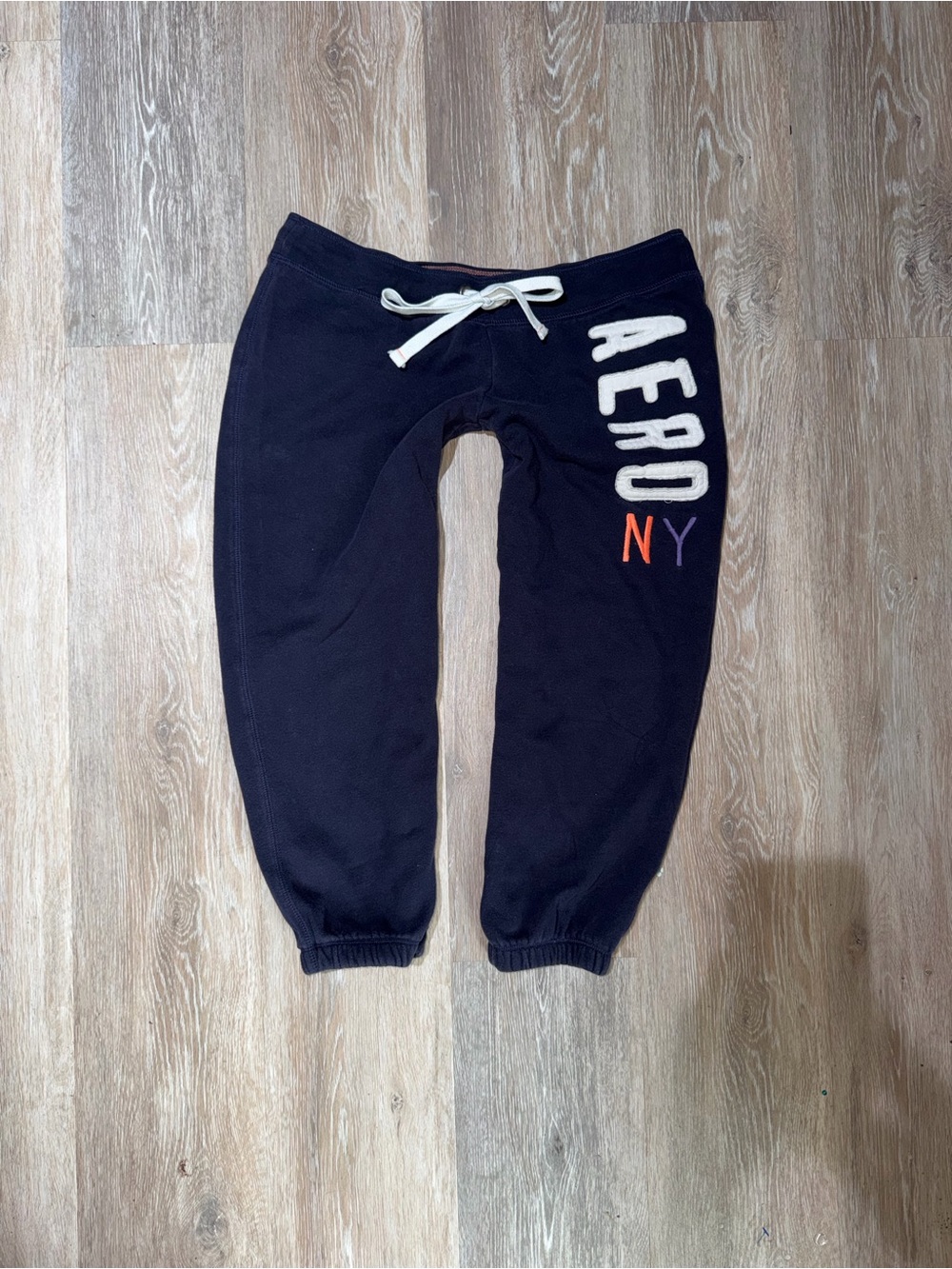 Y2K Vintage Low Rise Aeropostale Capri Sweatpants